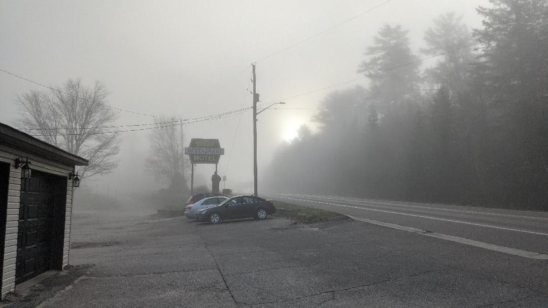 Valois Motel & Restaurant Mattawa Εξωτερικό φωτογραφία